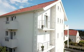 Hvar De Luxe Apartments